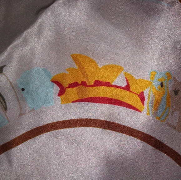 Long Scarf, 100% Silk, Hand Made Travel Theme, Africa, Brazil, France, A… - Picture 6 of 9